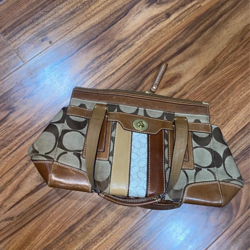 Vintage tan and brown genuine leather multiprint Coach women’s purse